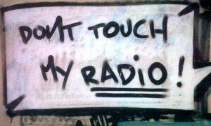 don't touch my radio. Foto di Anna Toscano